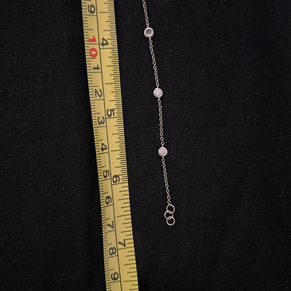 Ring Concierge Diamond bezel station bracelet - Picture 7 of 7